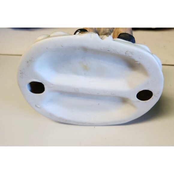 Capodimonte Tramp on a Bench Feeding Birds Figurine Hand Painted Made in Italy - Picture 7 of 7